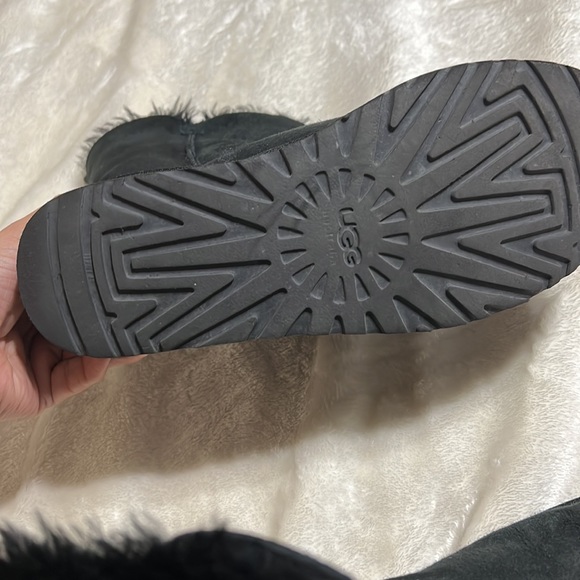 UGG Bailey Button Bling Boot size 8 - Picture 11 of 13